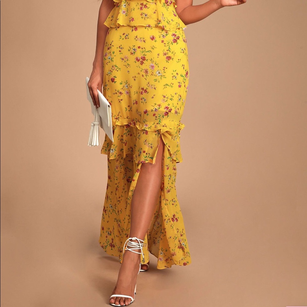 LULUS Sunshine Bouquet Yellow Floral Maxi … - Picture 4 of 12